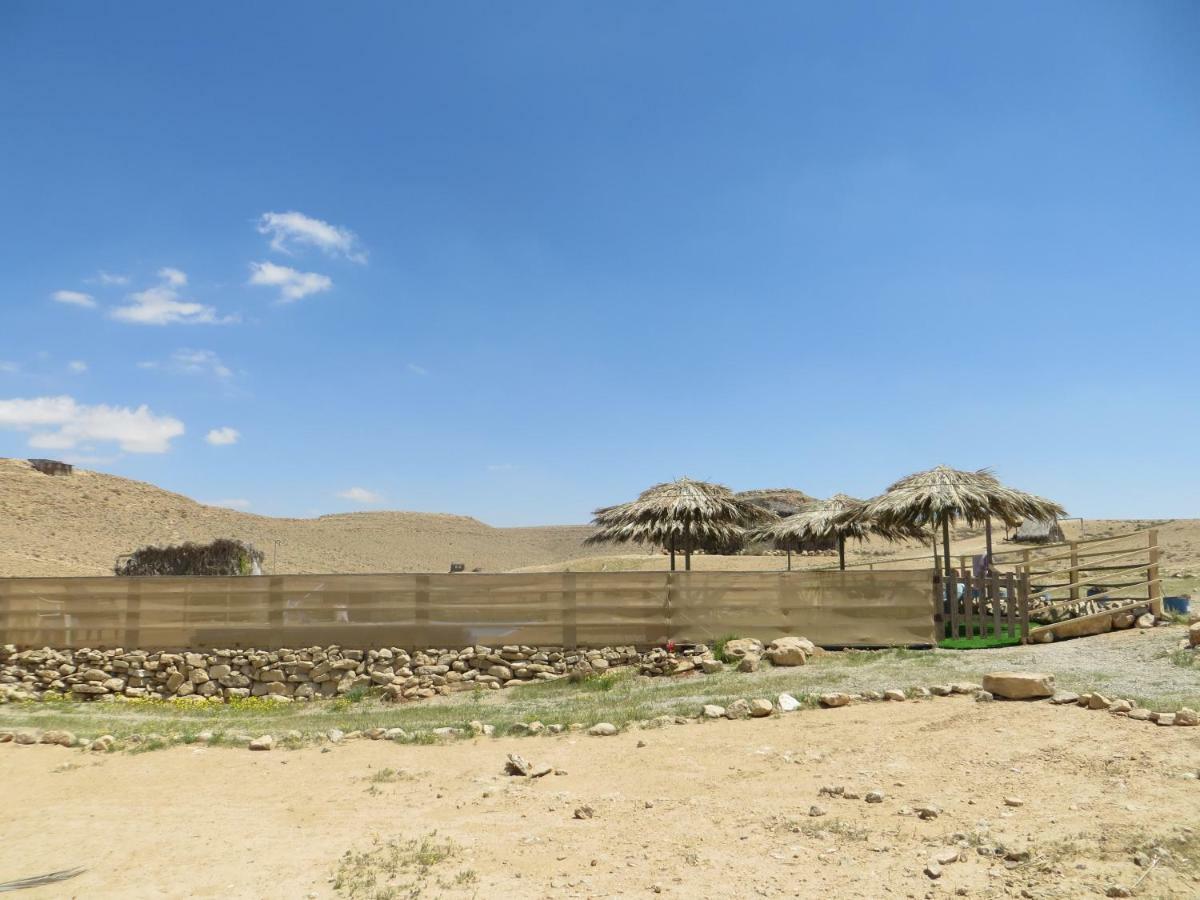 Succah In The Desert Mitzpe Ramon Eksteriør billede